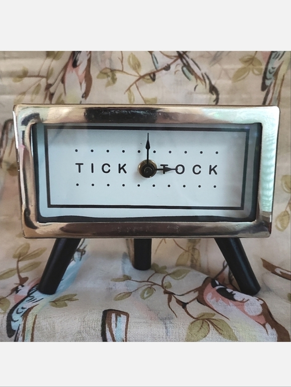 Tick Tock Retro Television Working Chrome Metal Wood Desk Table Mantle Clock